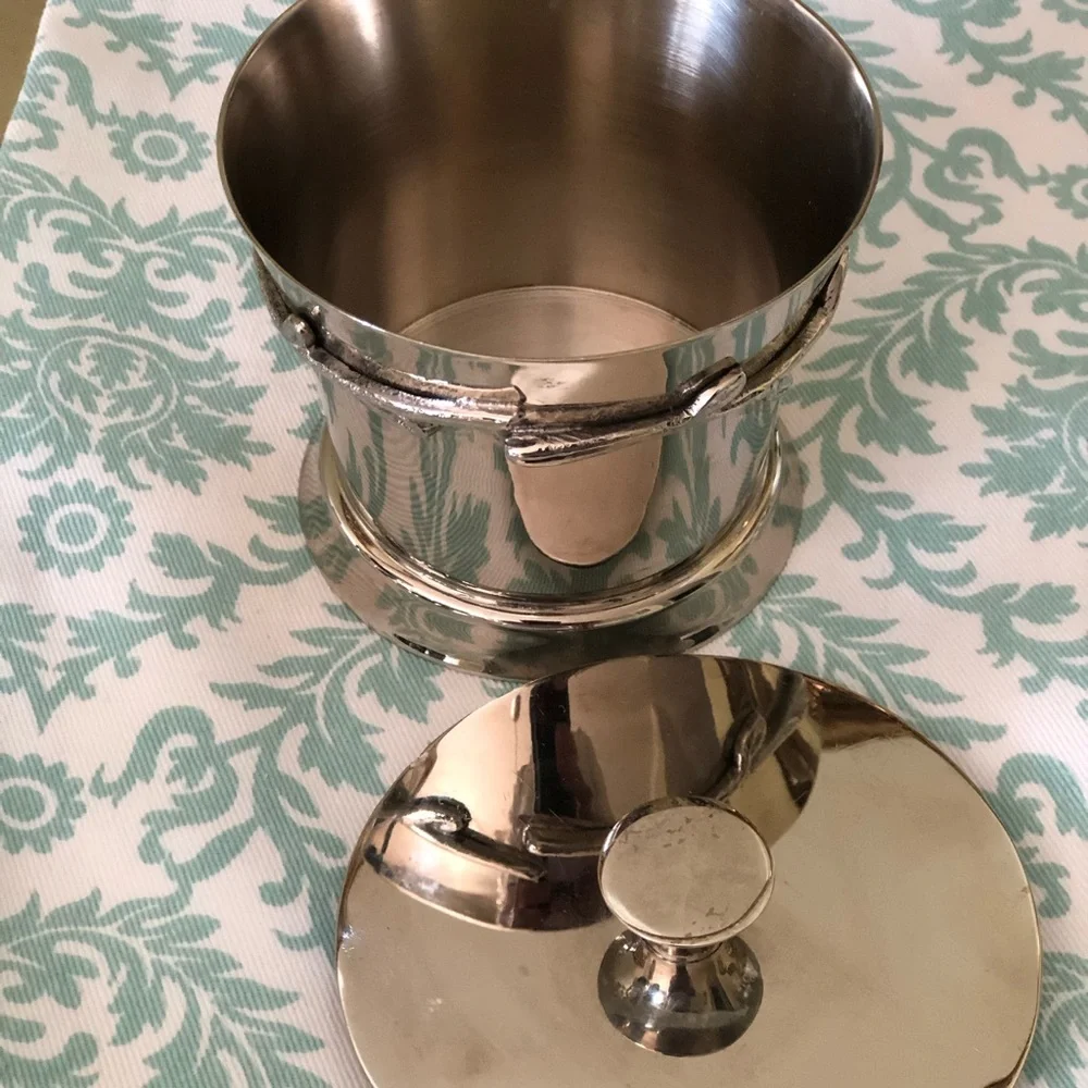 N/A great lidded